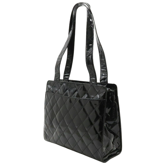 CHANEL Matelasse Shoulder Bag