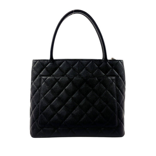 CHANEL Medaillon Tote