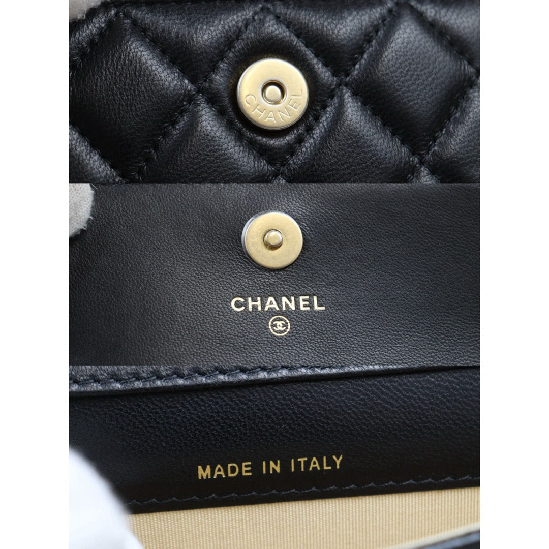 Excellent（Rank SA）｜ CHANEL Lambskin Leather Matrasse Chain mini Bag Made In 2020～2021Year｜H25022411