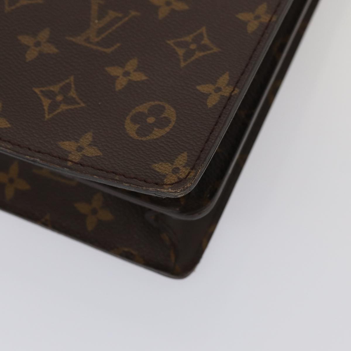 LOUIS VUITTON Serviette Conseiller Briefcases & Attaches