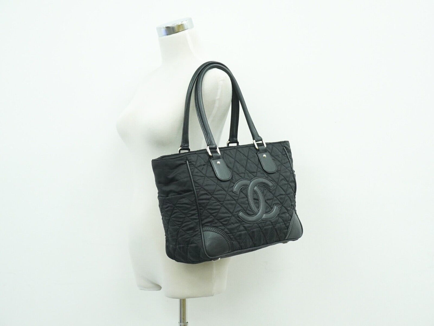 CHANEL Paris New york line Tote
