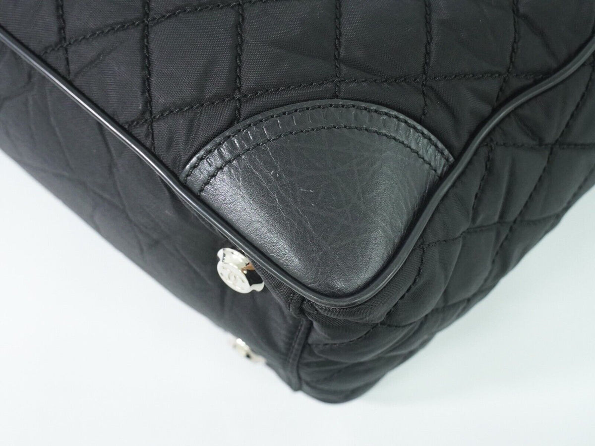 CHANEL Paris New york line Handbag