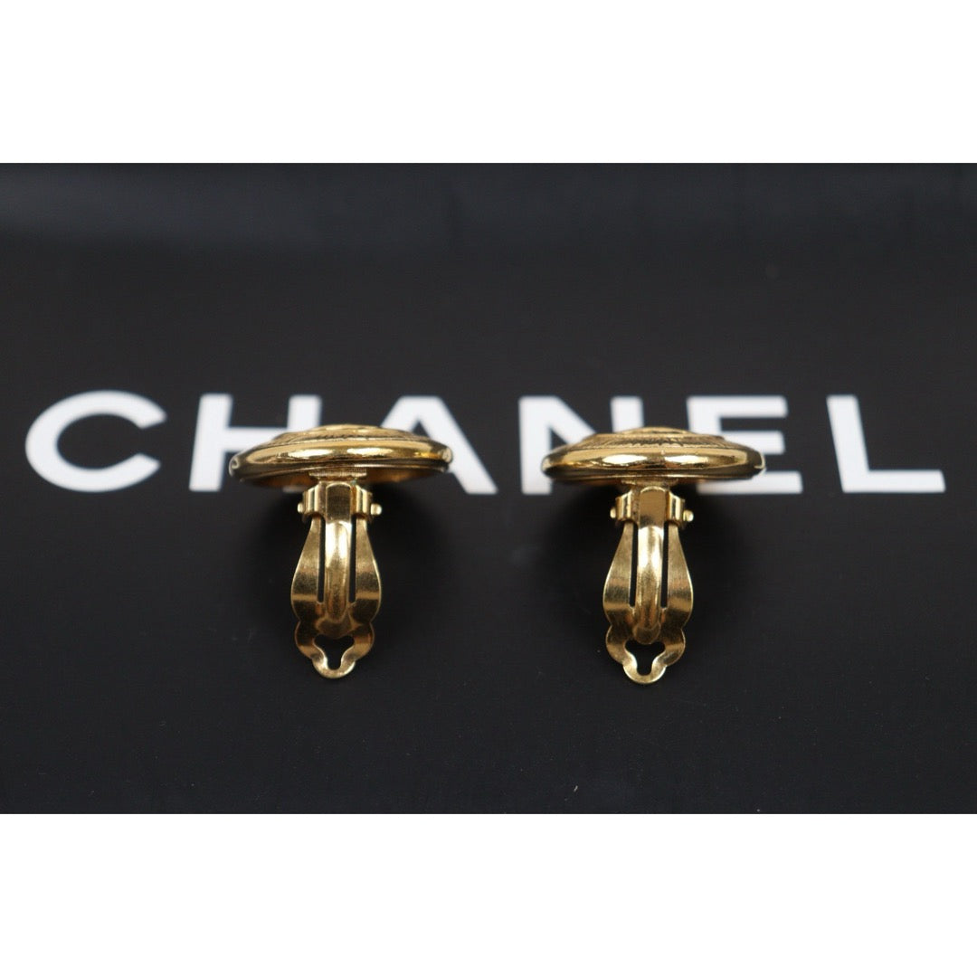 Very Good ( Rank A) ｜CHANEL Coco Mark Gold 24 Plated Round Earrings｜25052920