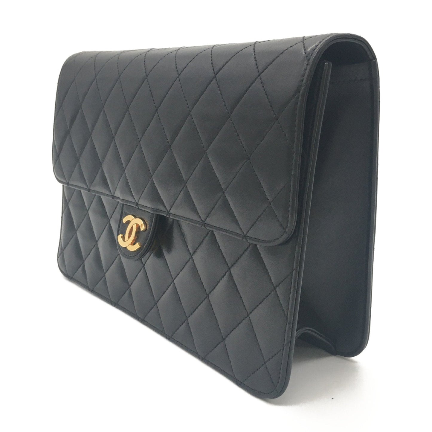 CHANEL Matelasse Shoulder Bag