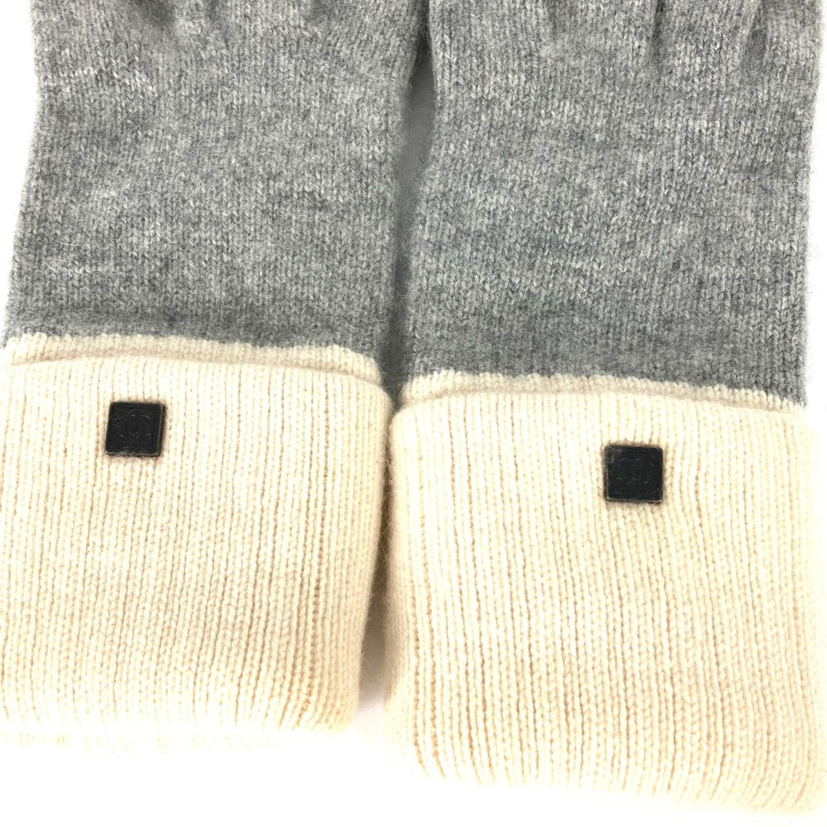 Top Quality Chanel Gloves
