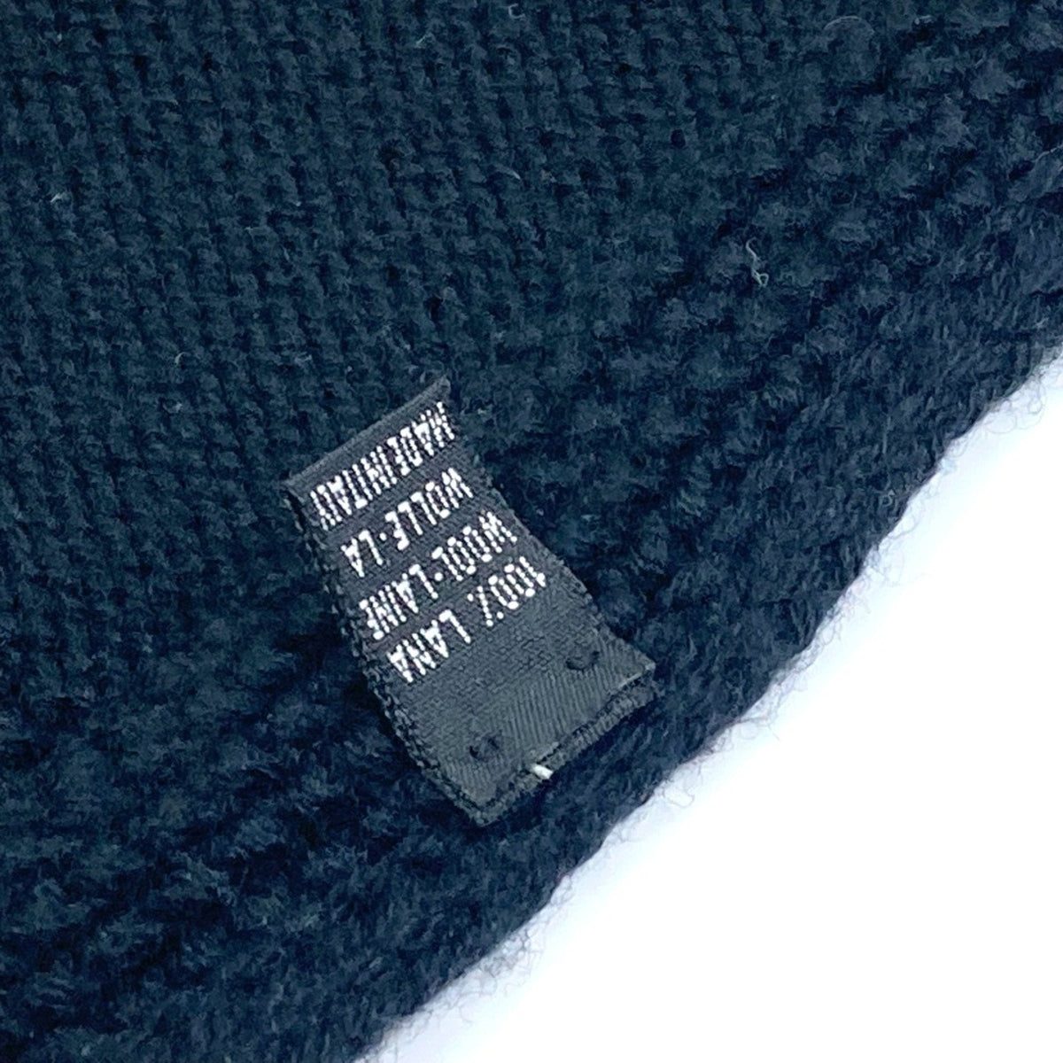 CHANEL Scarves
