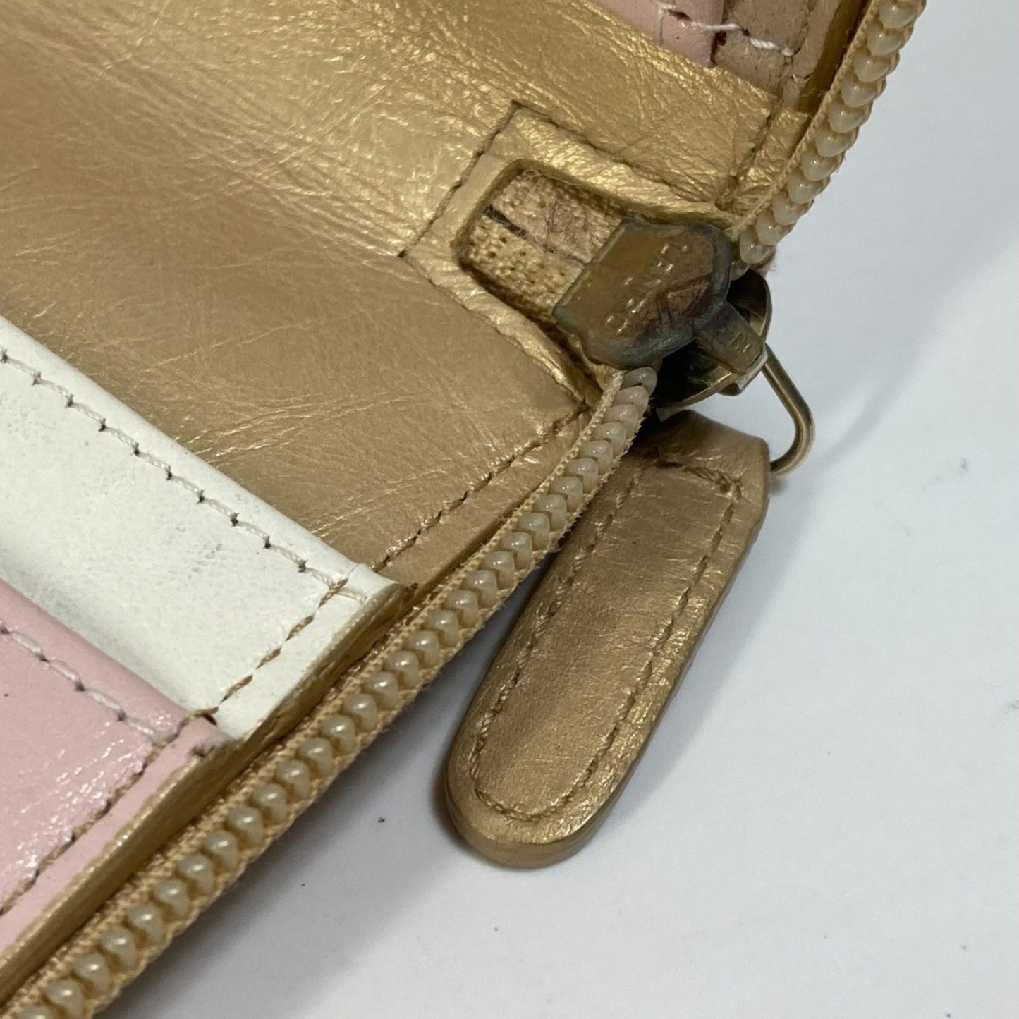 Top Quality Chanel Logo CC Wallet
