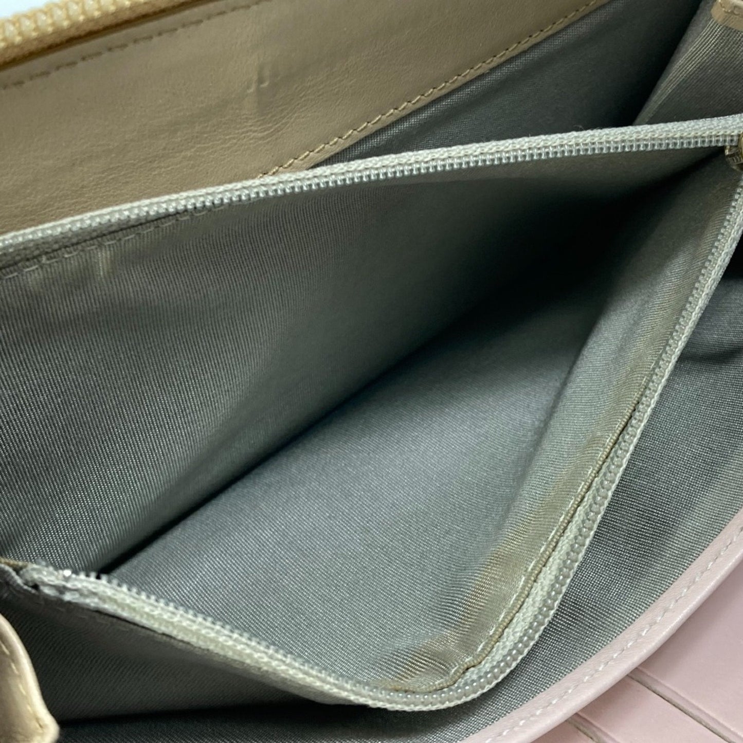 Top Quality Chanel Logo CC Wallet