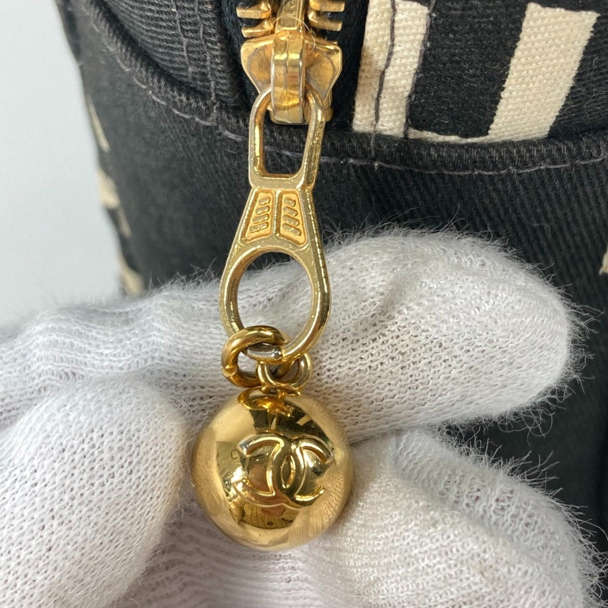 Top Quality Chanel Icon Handbag