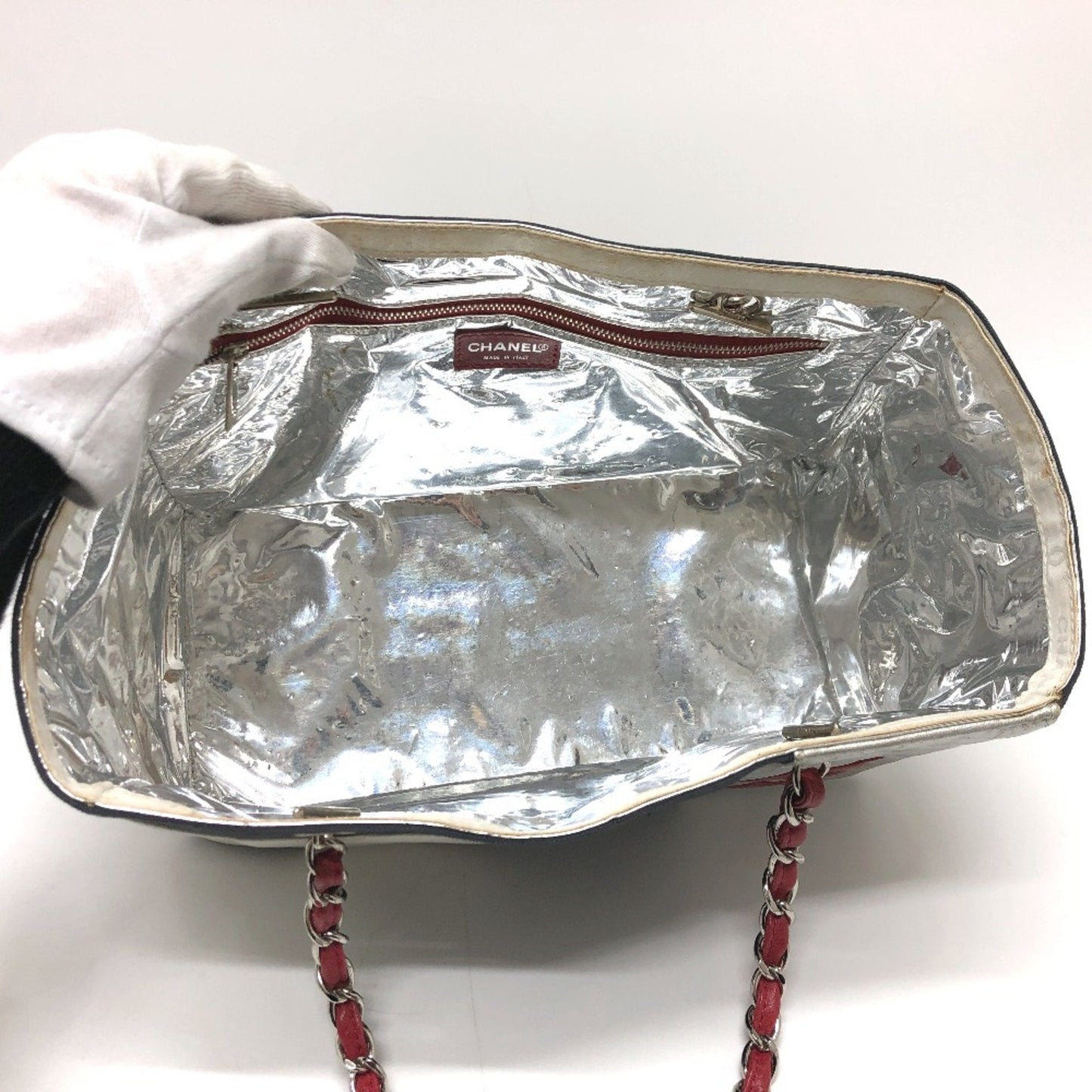 CHANEL Numero 5 Tote