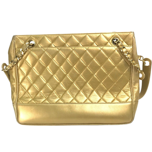 CHANEL Matelasse Shoulder Bag