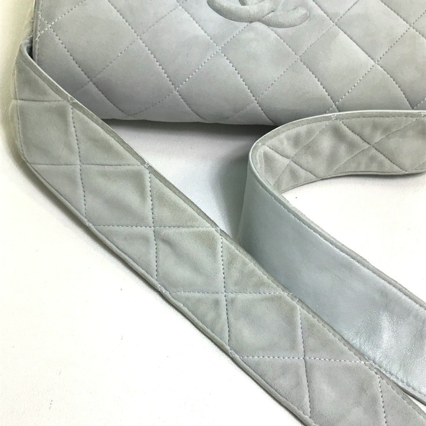 Top Quality Chanel Logo CC Shoulder Bag