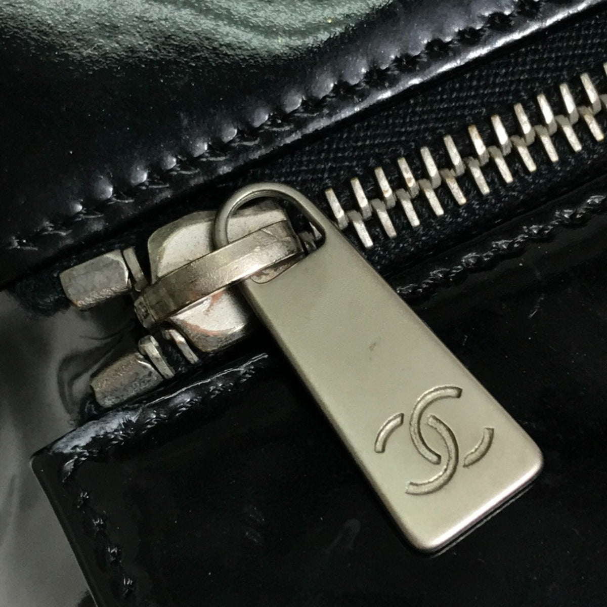 CHANEL Shopping Handbag