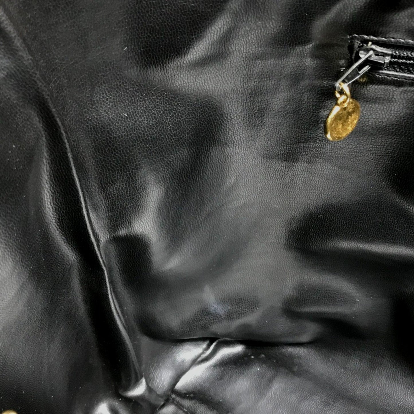CHANEL Shopping Shoulder Bag