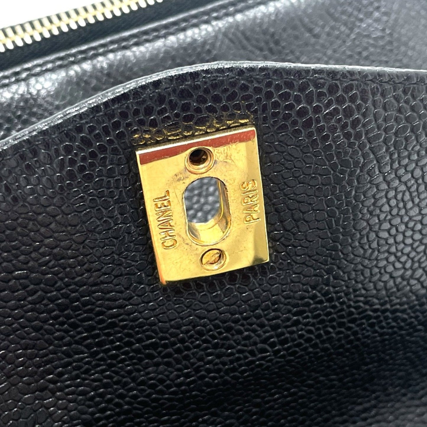 CHANEL Shopping Shoulder Bag