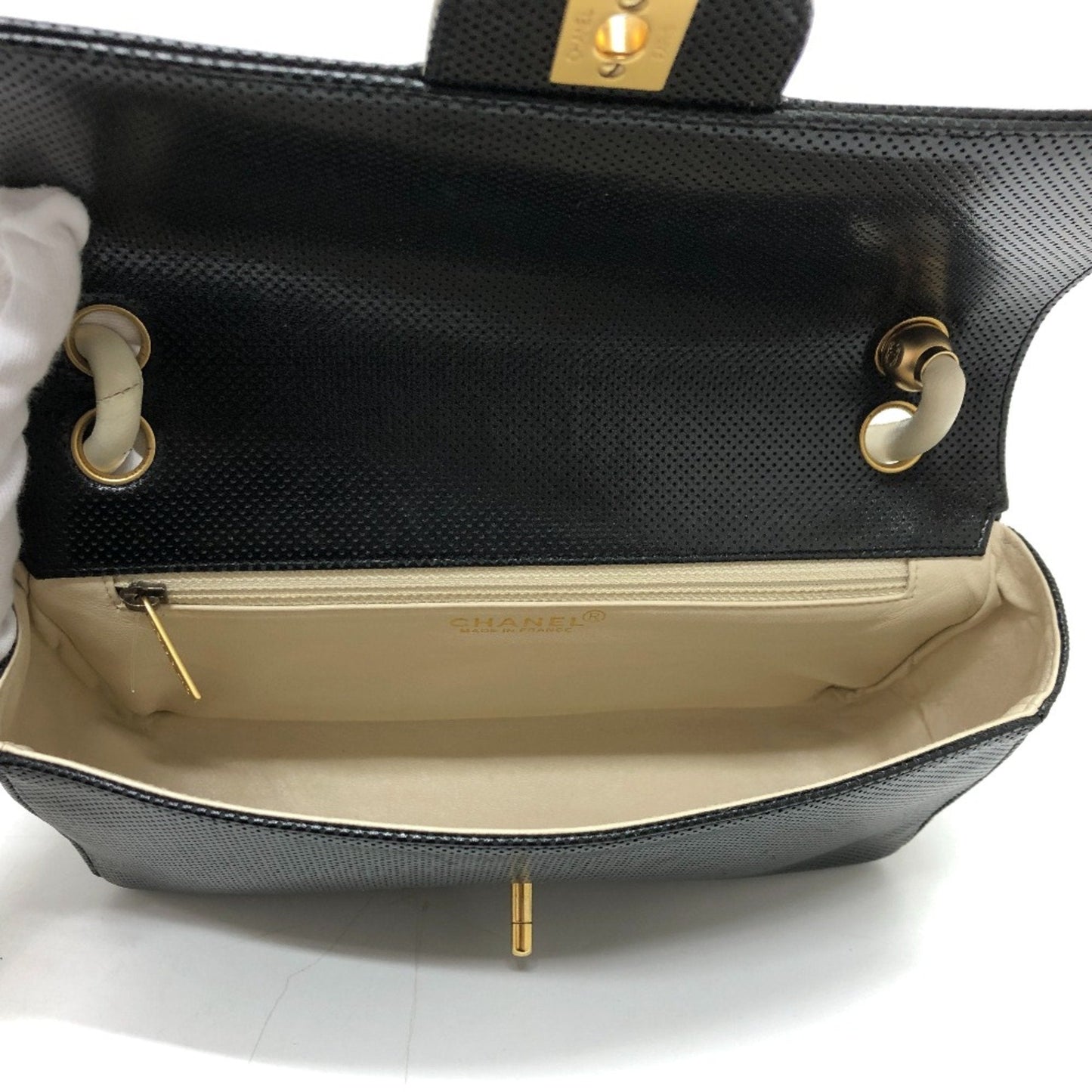 CHANEL Sac à Rabat Shoulder Bag