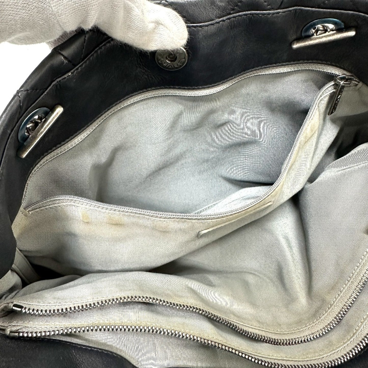 CHANEL Shopping Shoulder Bag