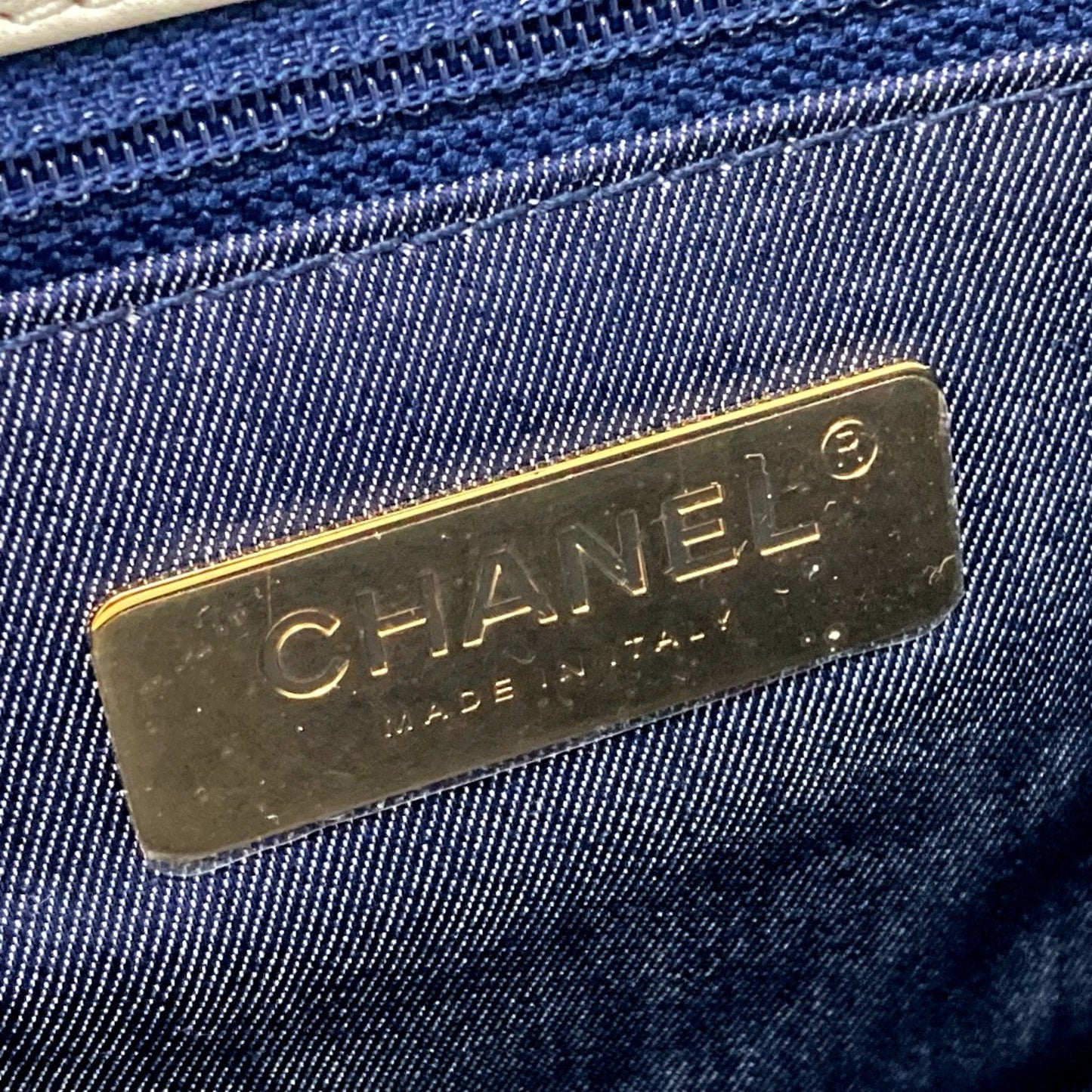 Top Quality Chanel Logo CC Shoulder Bag