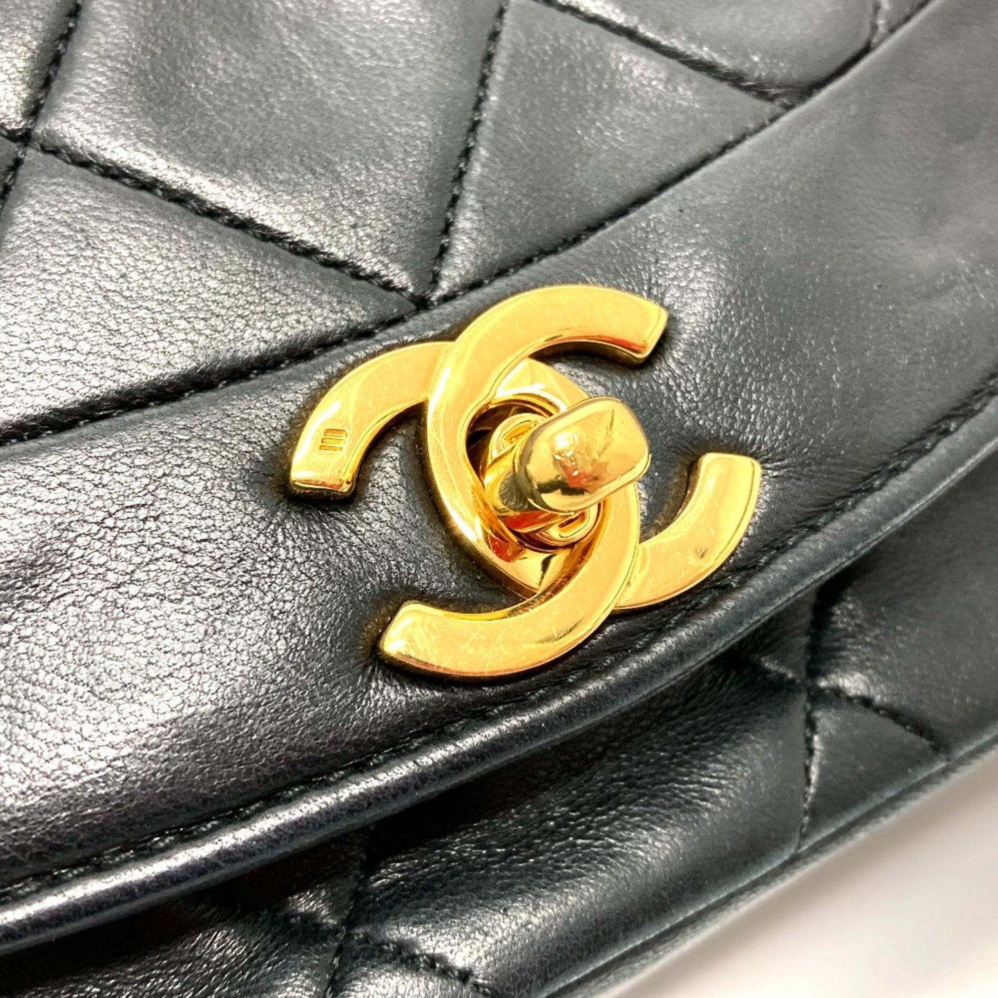 Top Quality Chanel Diana Shoulder Bag