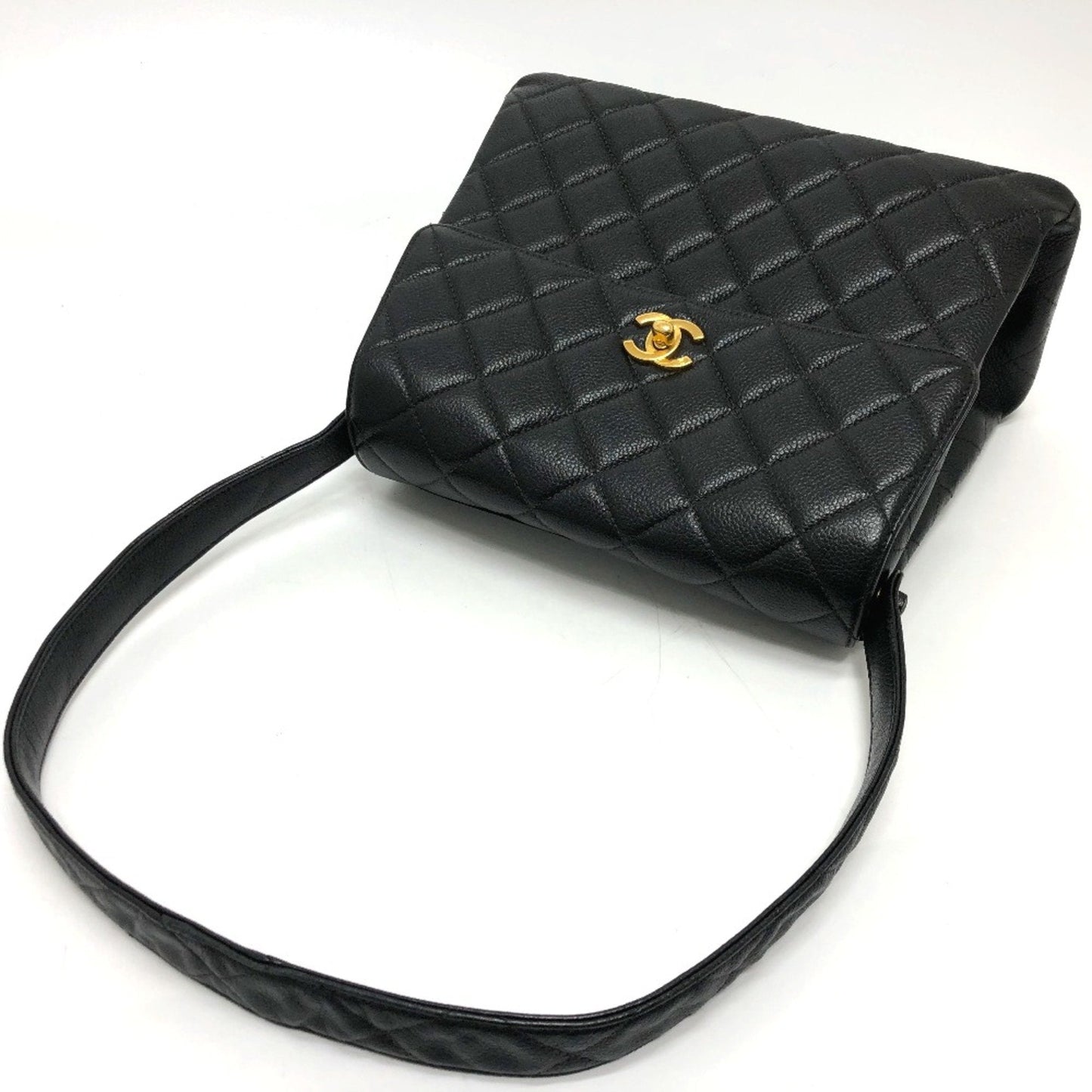 CHANEL Matelasse Shoulder Bag