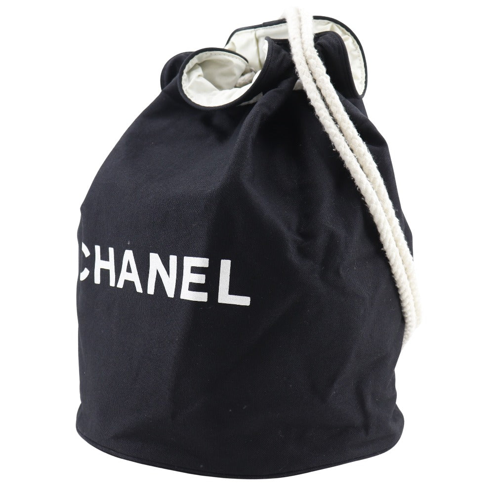 CHANEL  Shoulder Bag
