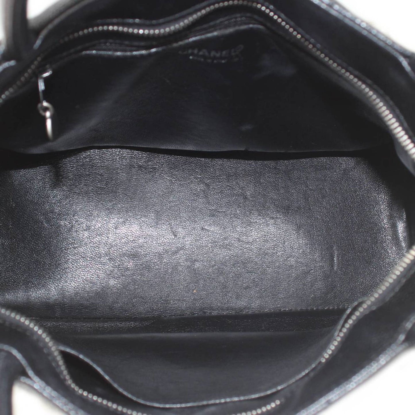 CHANEL Medaillon Tote