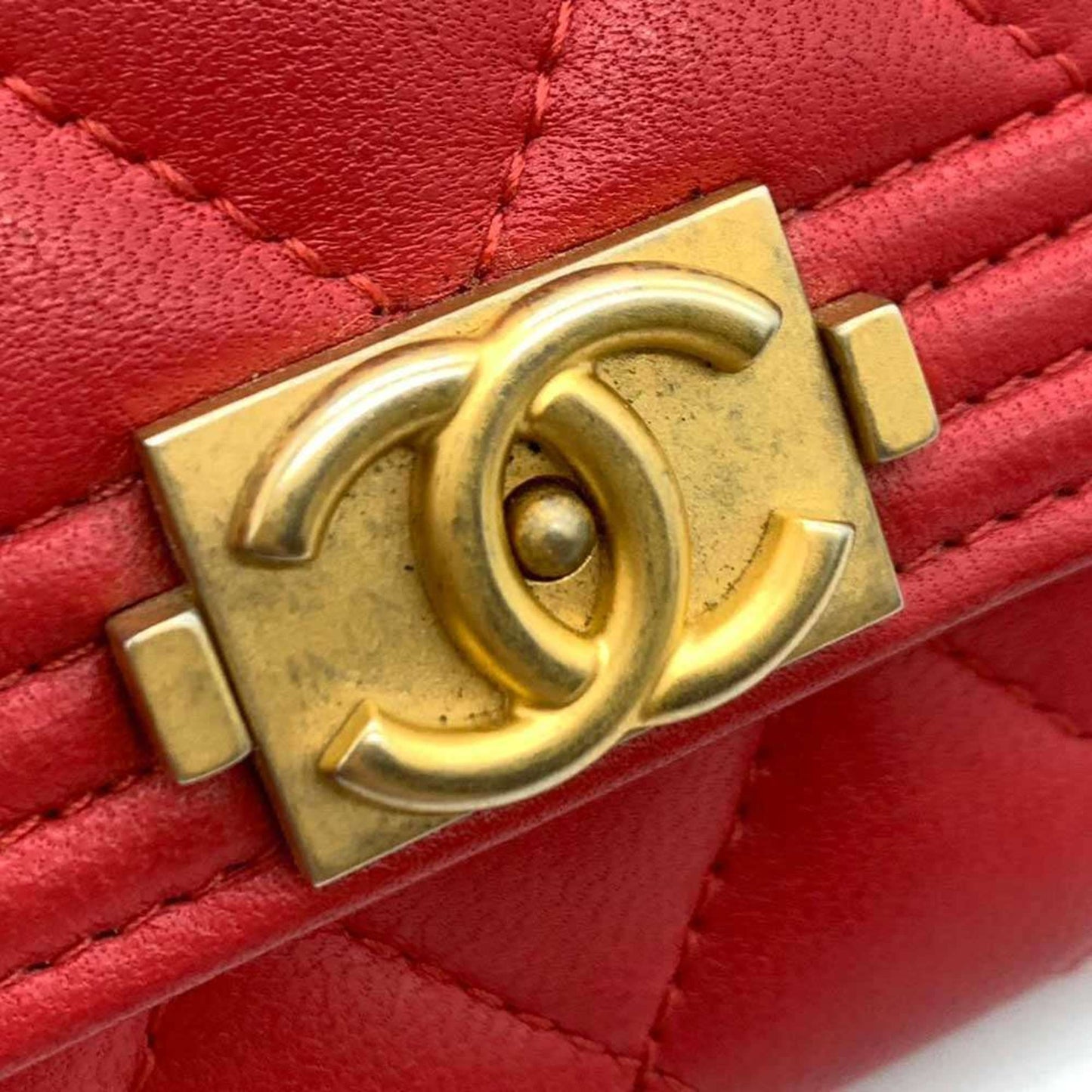 CHANEL Boy Wallet