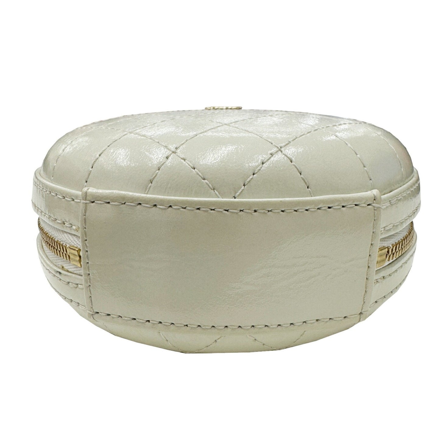 CHANEL Matelasse Shoulder Bag
