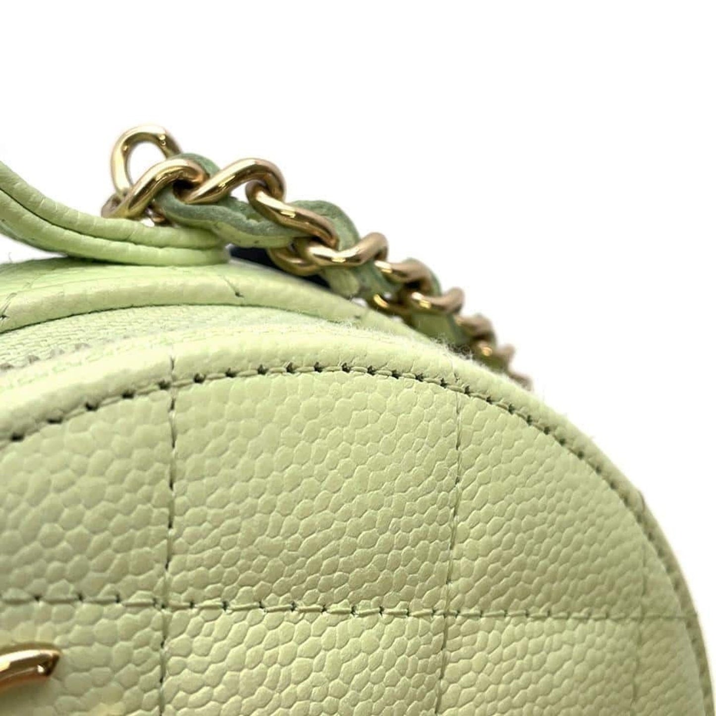 CHANEL Ronde Shoulder Bag