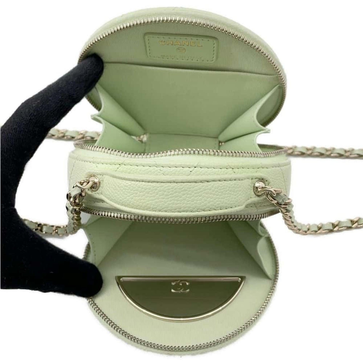 CHANEL Ronde Shoulder Bag