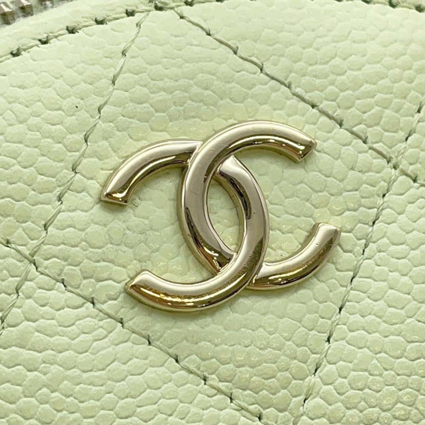 CHANEL Ronde Shoulder Bag