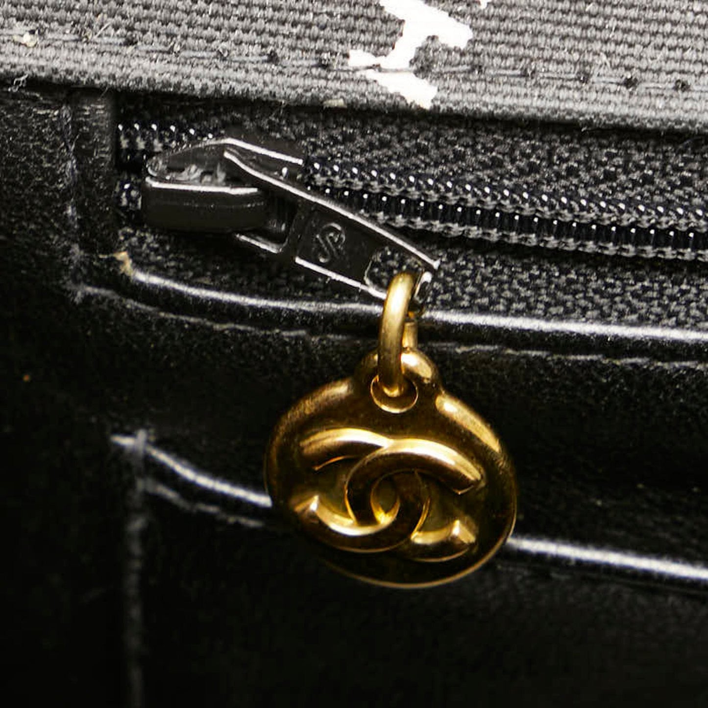 Top Quality Chanel Deca Matrasse Shoulder Bag