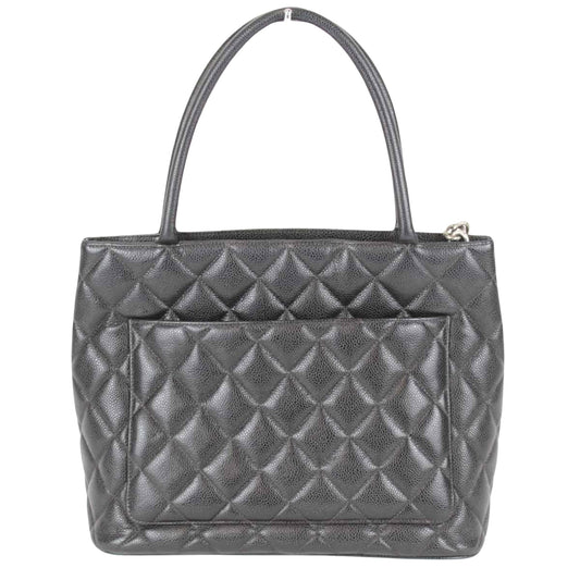 CHANEL Medaillon Tote