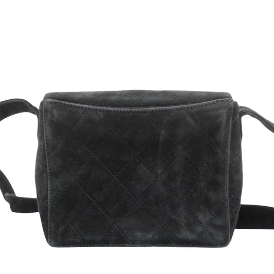 CHANEL Matelasse Shoulder Bag
