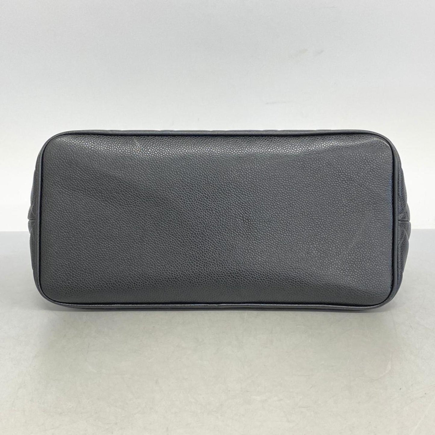 CHANEL Medaillon Tote