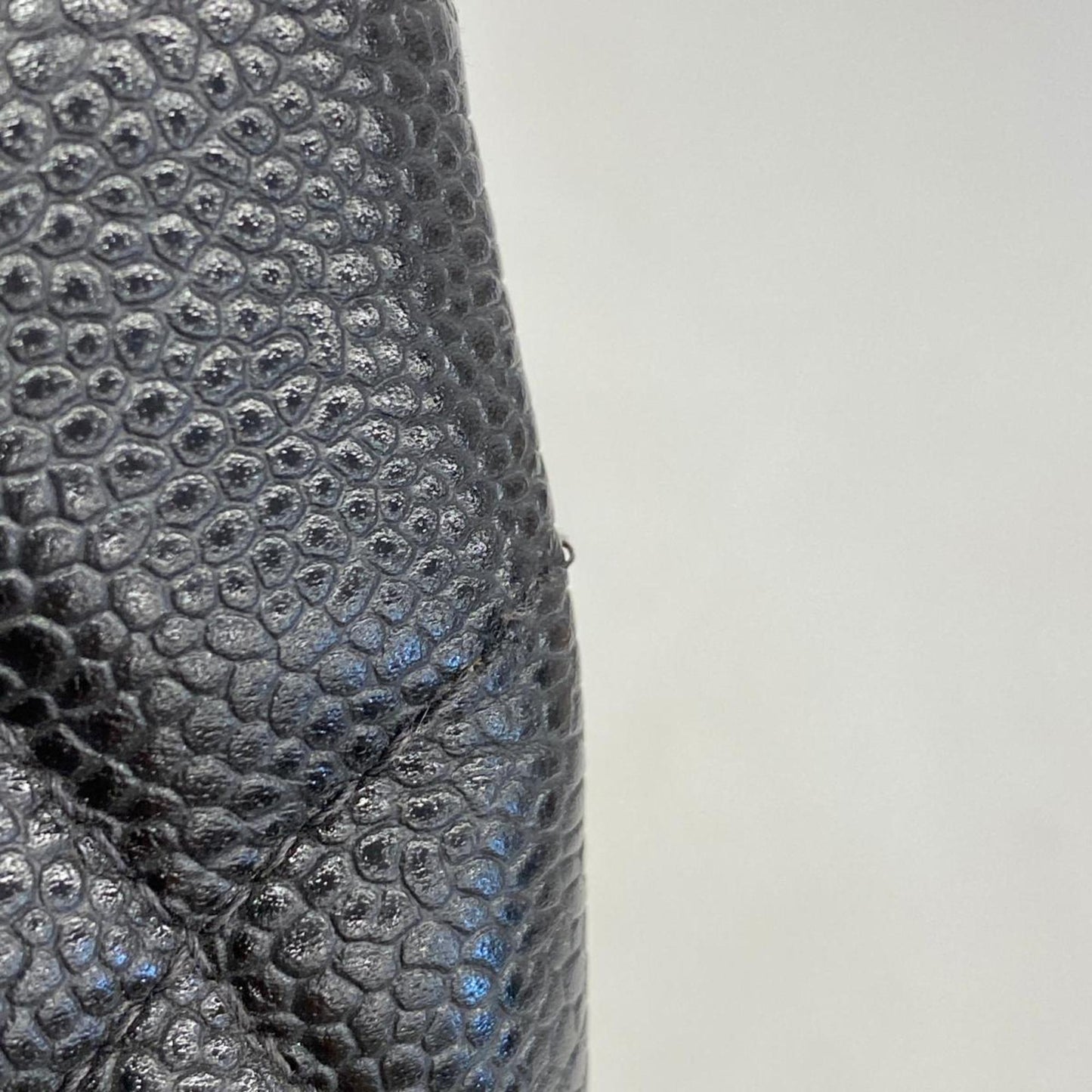 CHANEL Medaillon Tote