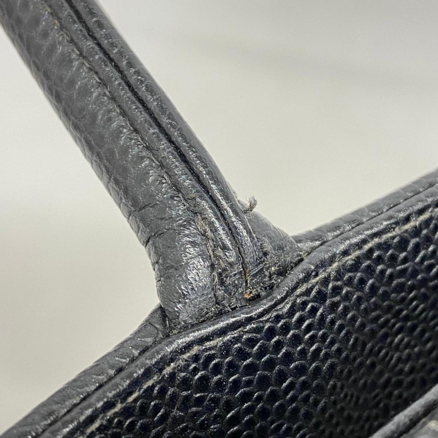 CHANEL Medaillon Tote