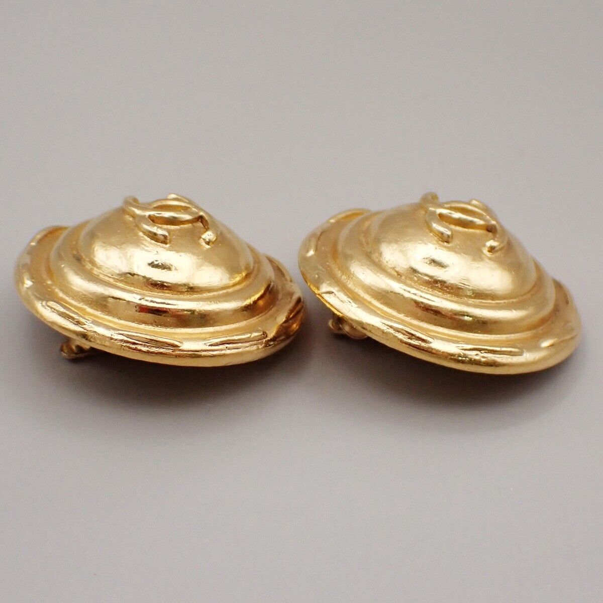 CHANEL - Earrings