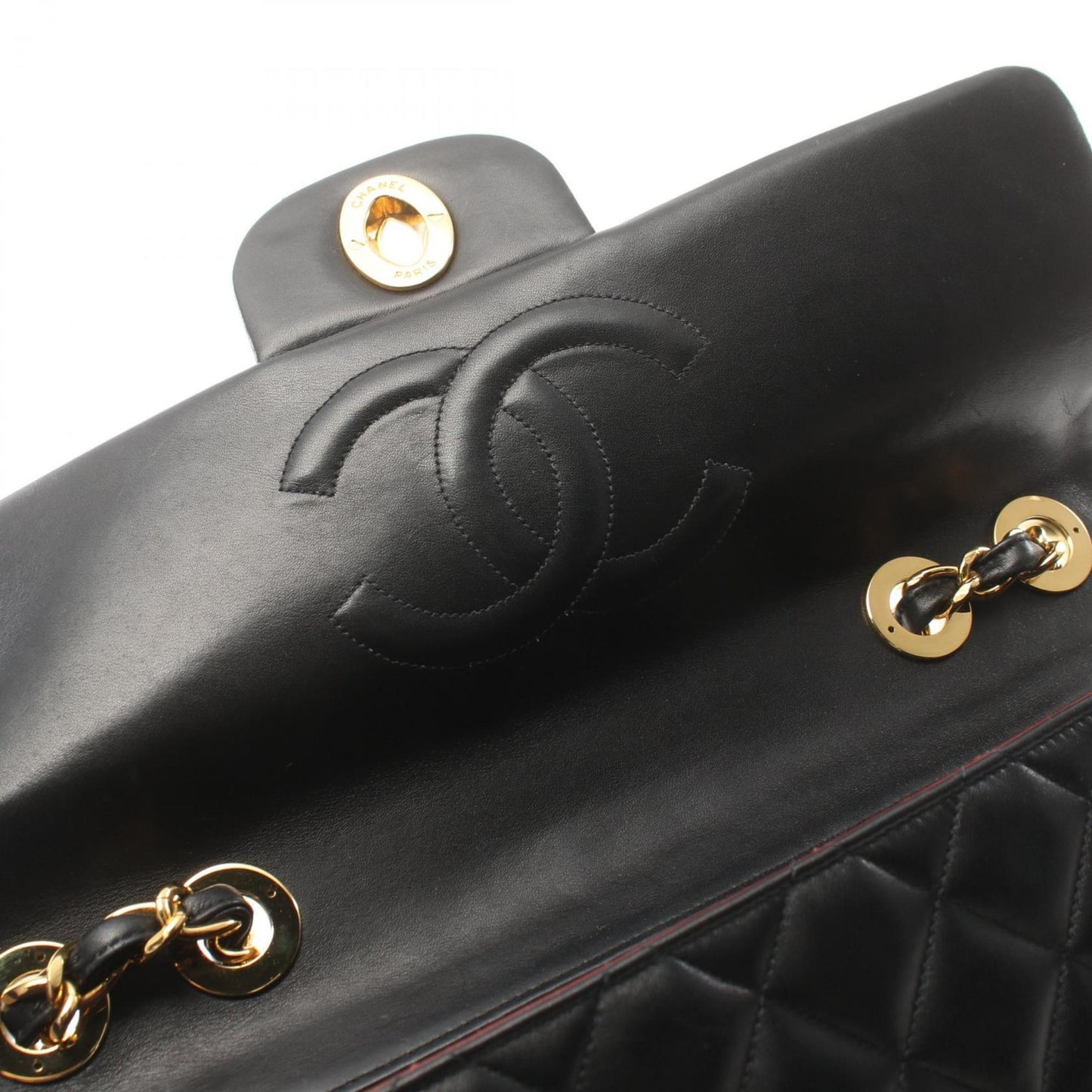 CHANEL Matelasse Shoulder Bag