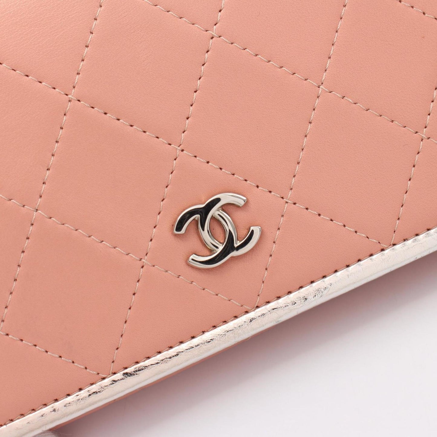 Top Quality Chanel Logo CC Wallet