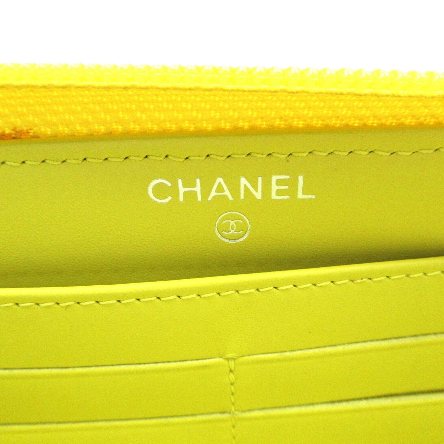 Top Quality Chanel Logo CC Wallet