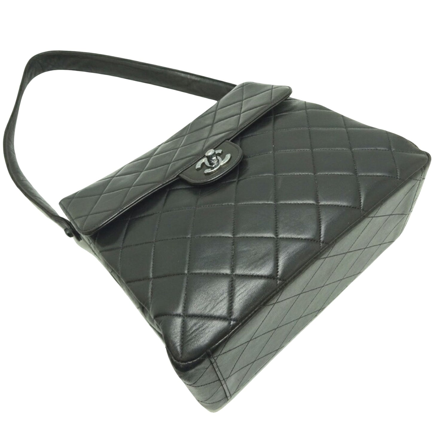 CHANEL Matelasse Shoulder Bag
