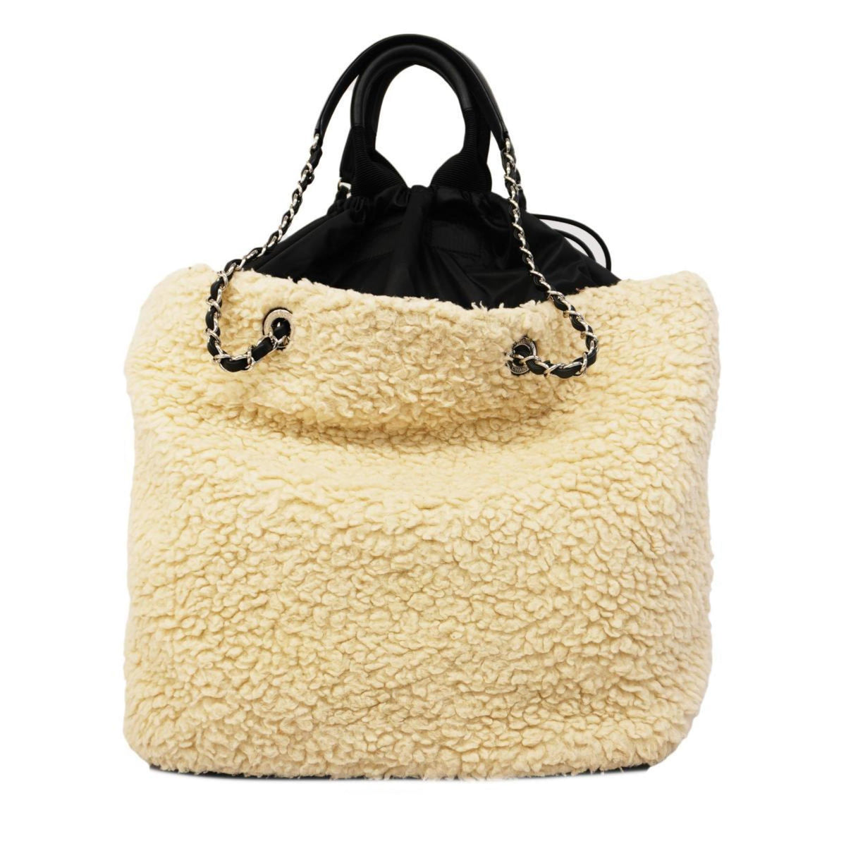 Top Quality Chanel Cocon neige Handbag