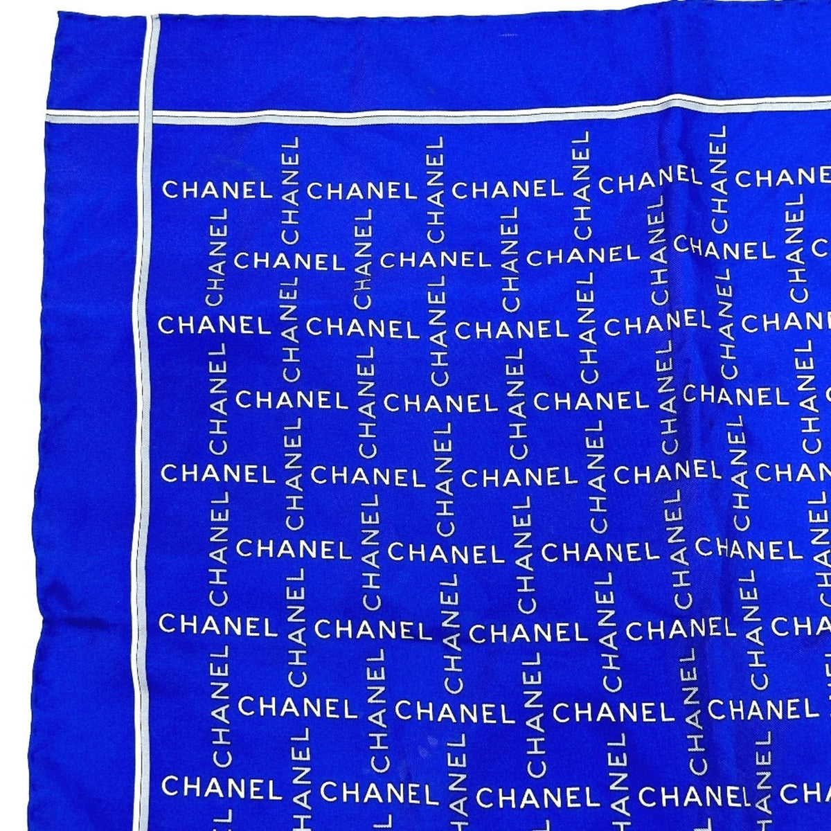 CHANEL Scarves