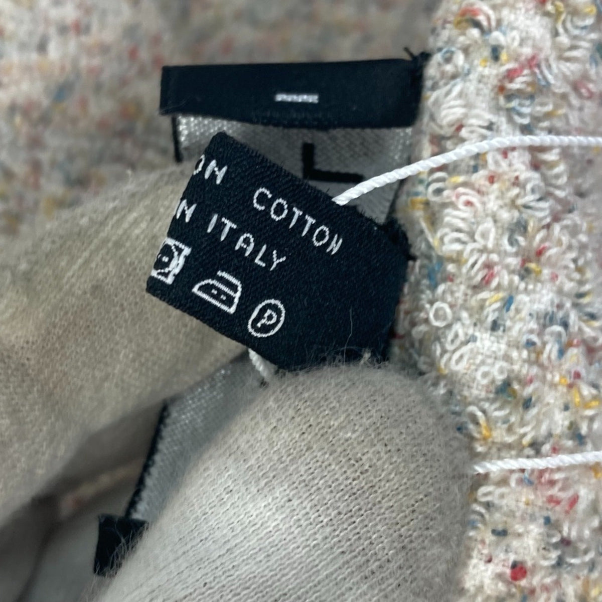 CHANEL Scarves