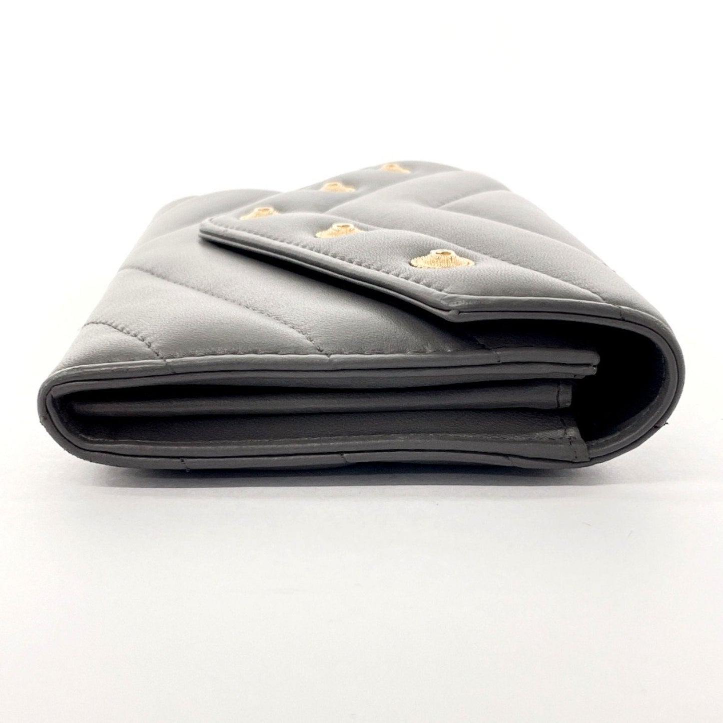 CHANEL Medaillon Wallet
