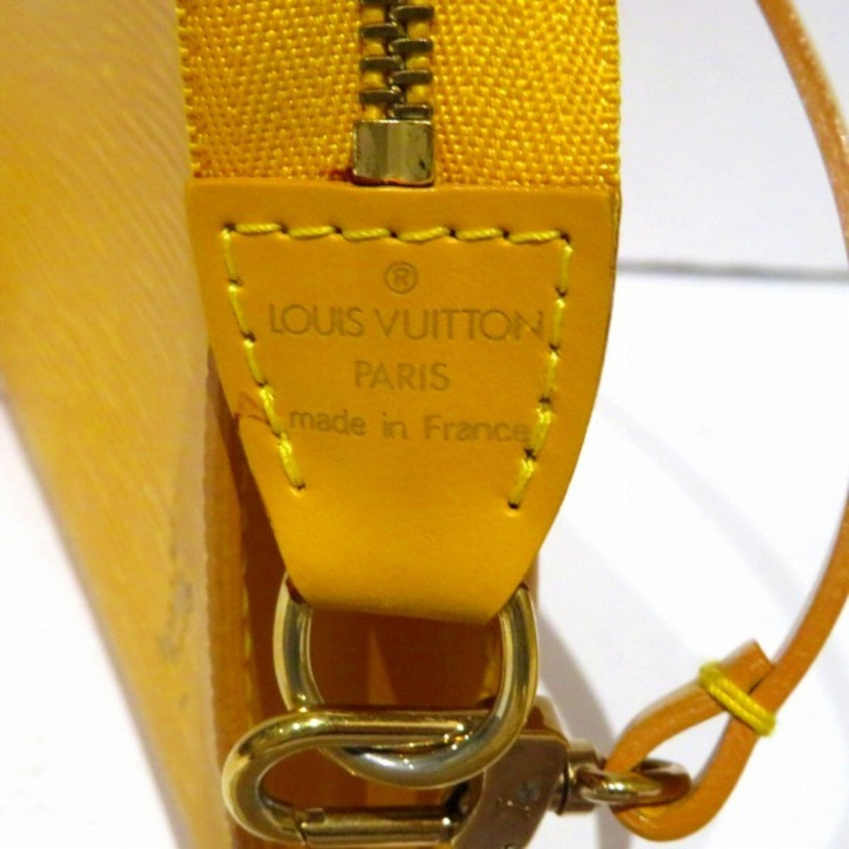 LOUIS VUITTON Pochette Accessoire Handbag