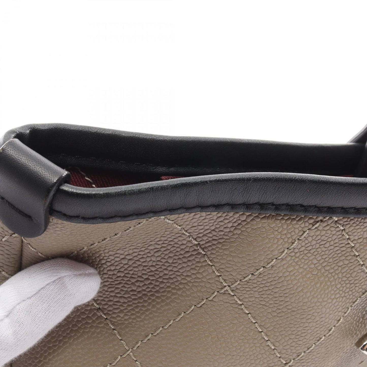 CHANEL Matelasse Tote