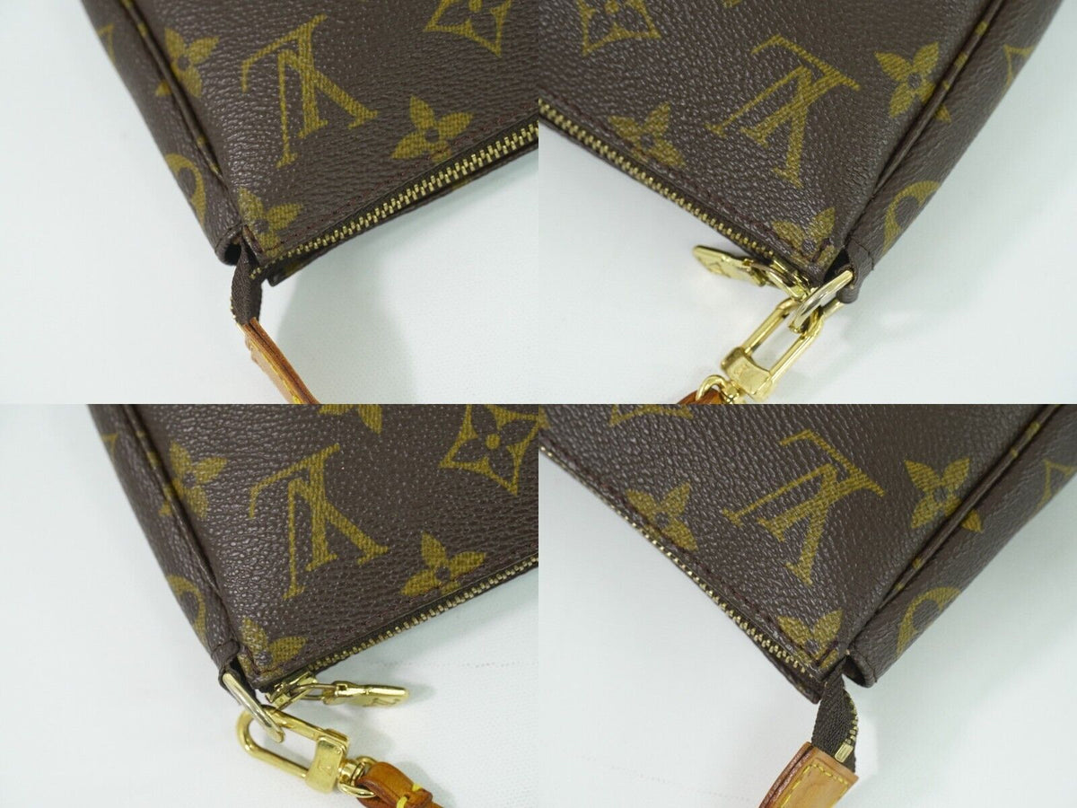 LOUIS VUITTON Pochette accessoires Clutch Bag