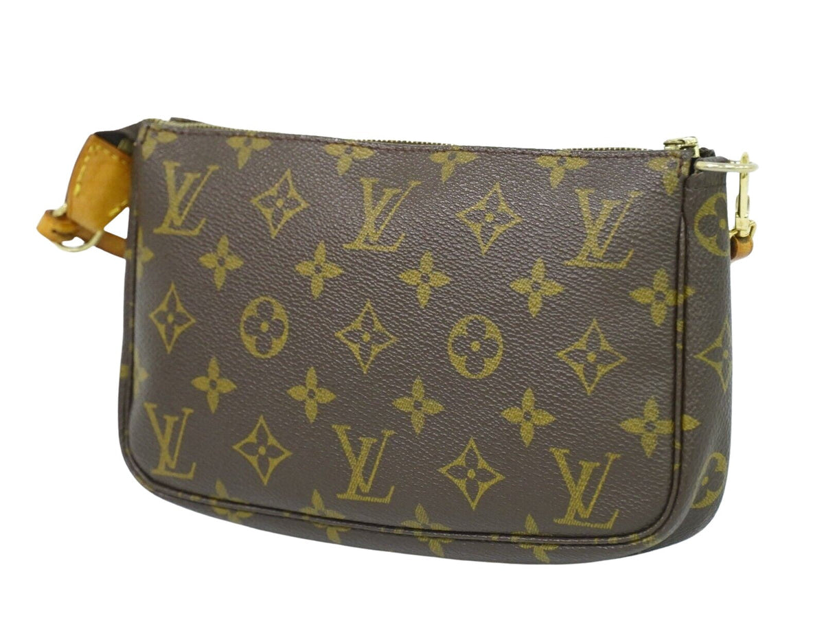 LOUIS VUITTON Pochette accessoires Clutch Bag